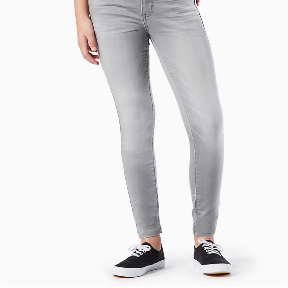 NWT Girls size 14 Levi Jean Jeggings